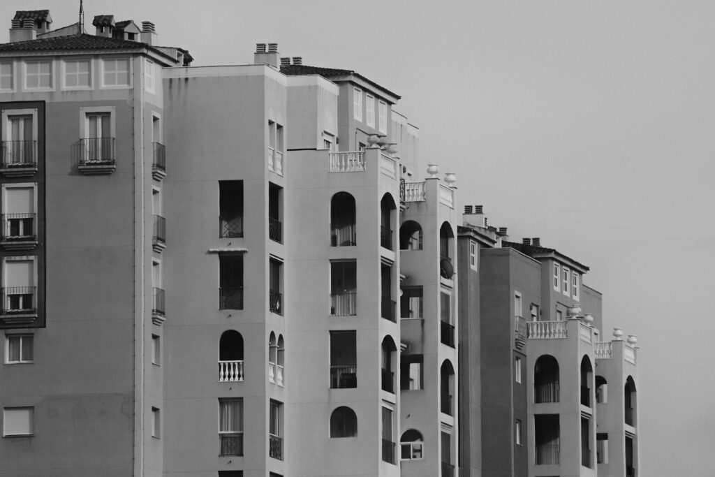 Black and white photo of an architectural building in Torrevieja, Spain.